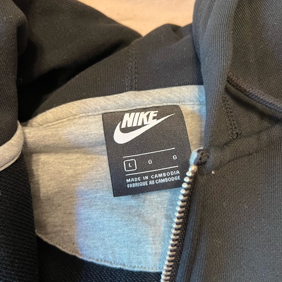 Nike Black Zip Up Jacket - Large - Picture 3 of 4